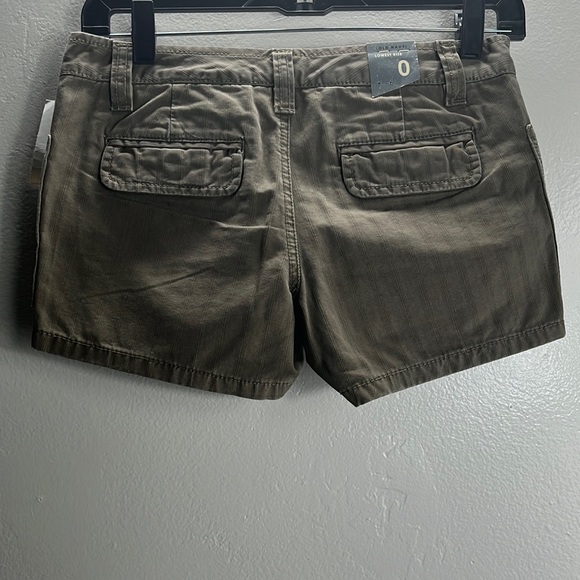 Old Navy cargo shorts size 0 - Picture 2 of 9